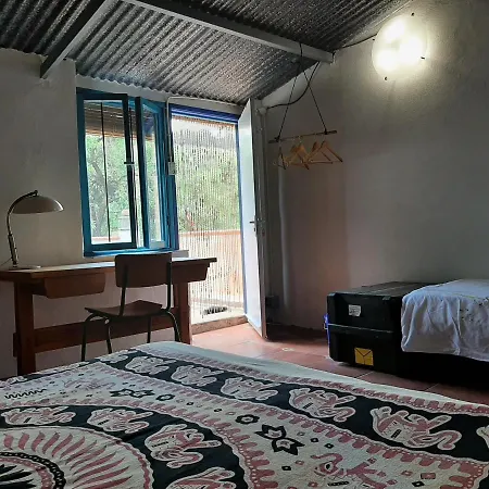Vakantieboerderij La Balsa Farm stay Alquife
